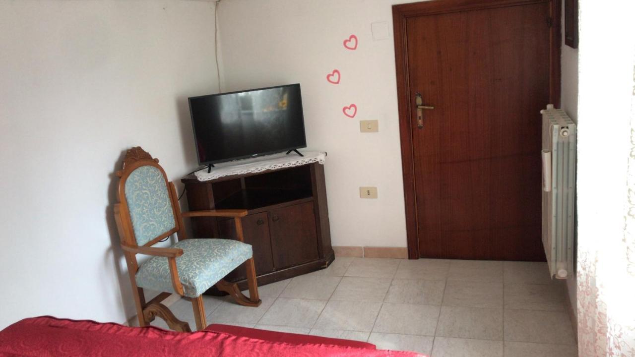 Casa Vacanze Rosa Blu Giffoni Valle Piana Εξωτερικό φωτογραφία
